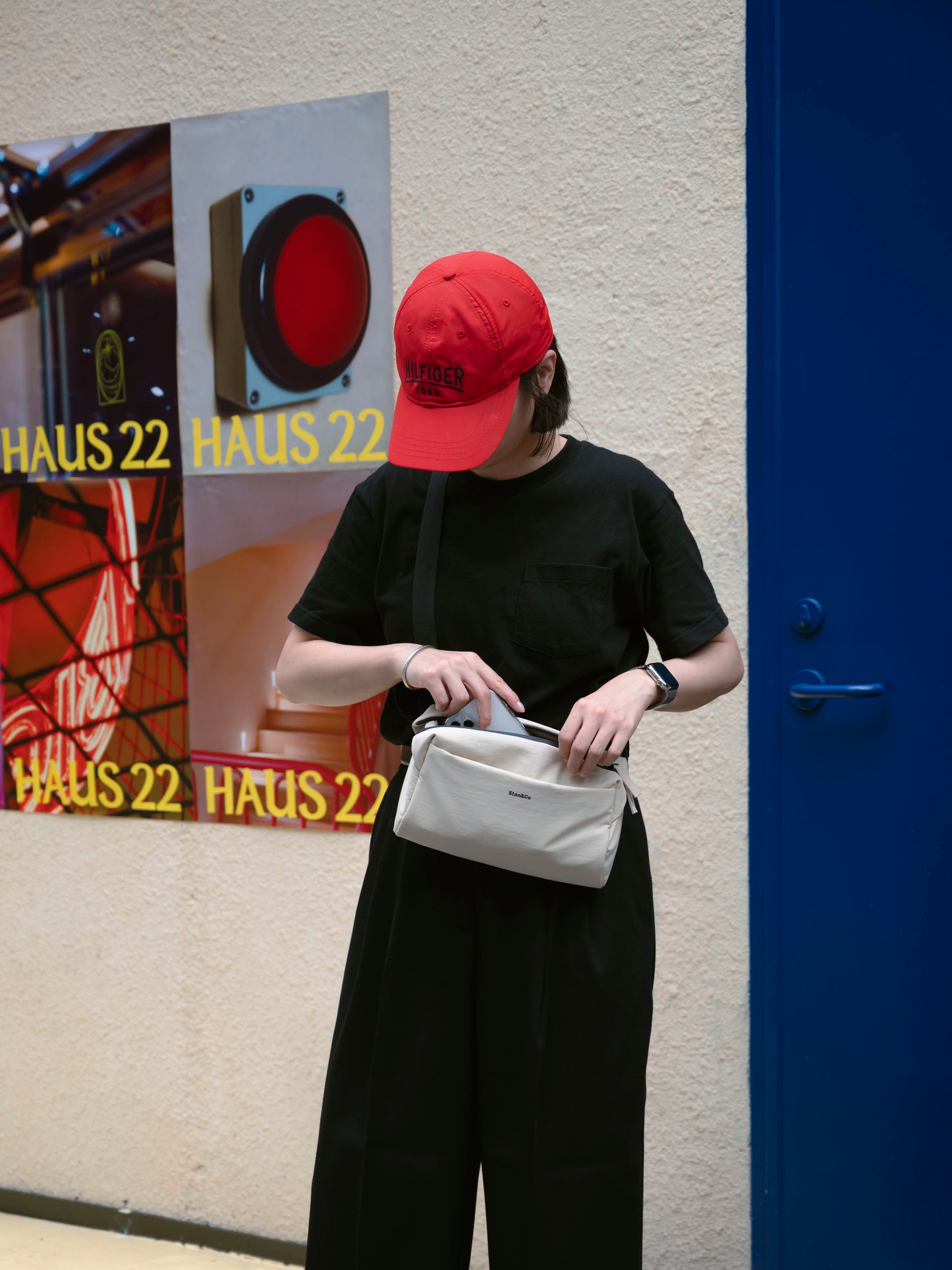 Slingbag 輕便防潑水斜跨包-燕麥色