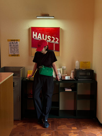 Slingbag 輕便防潑水斜跨包-綠色