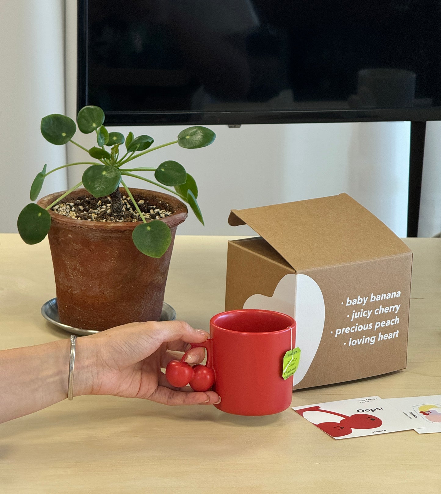 Fruit Friends 櫻桃手柄陶瓷馬克杯-250ml｜8oz