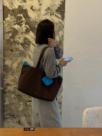 Maxi Tote 單肩防潑水托特包 字母可選