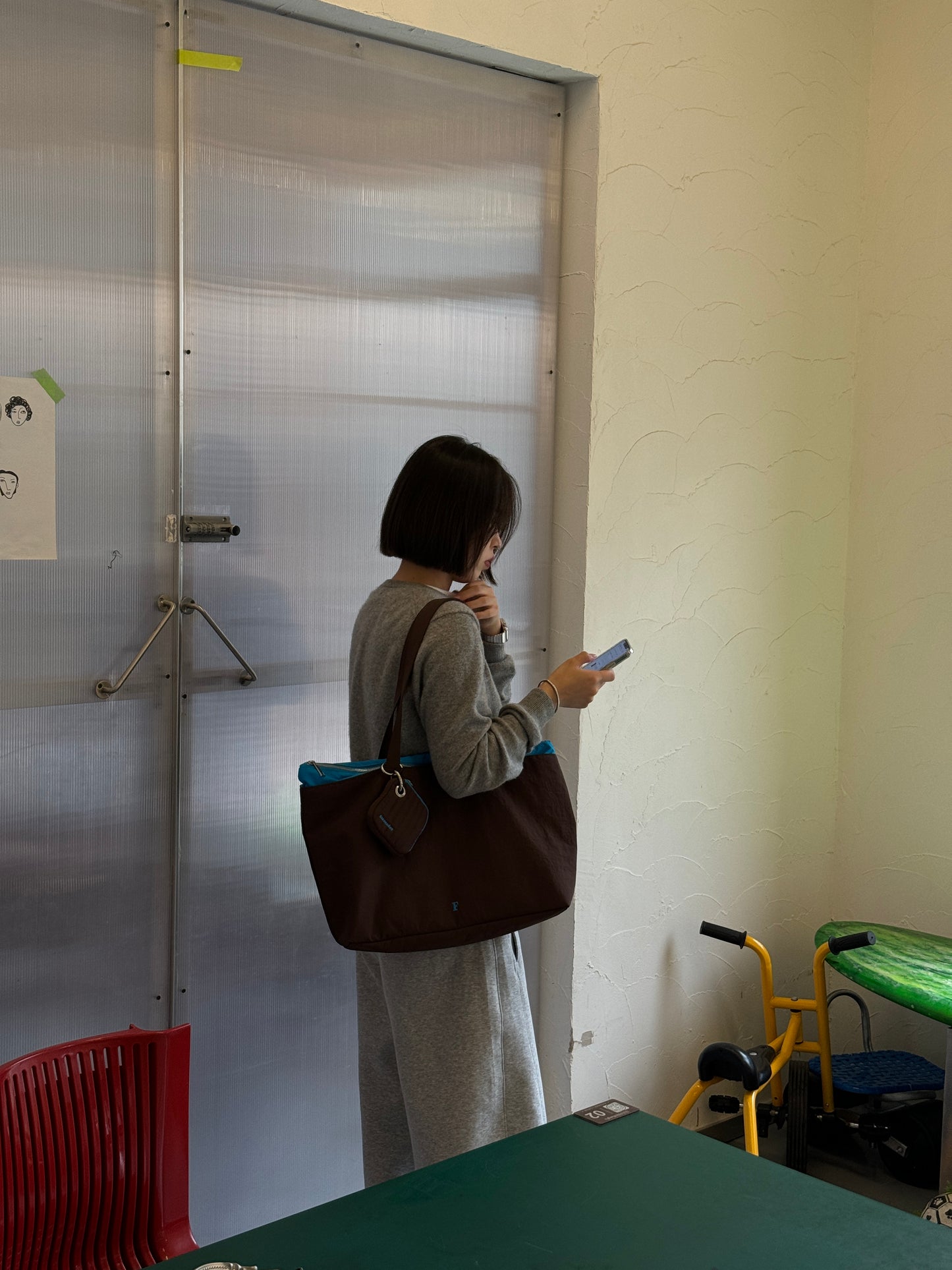 Maxi Tote 單肩防潑水托特包 字母可選
