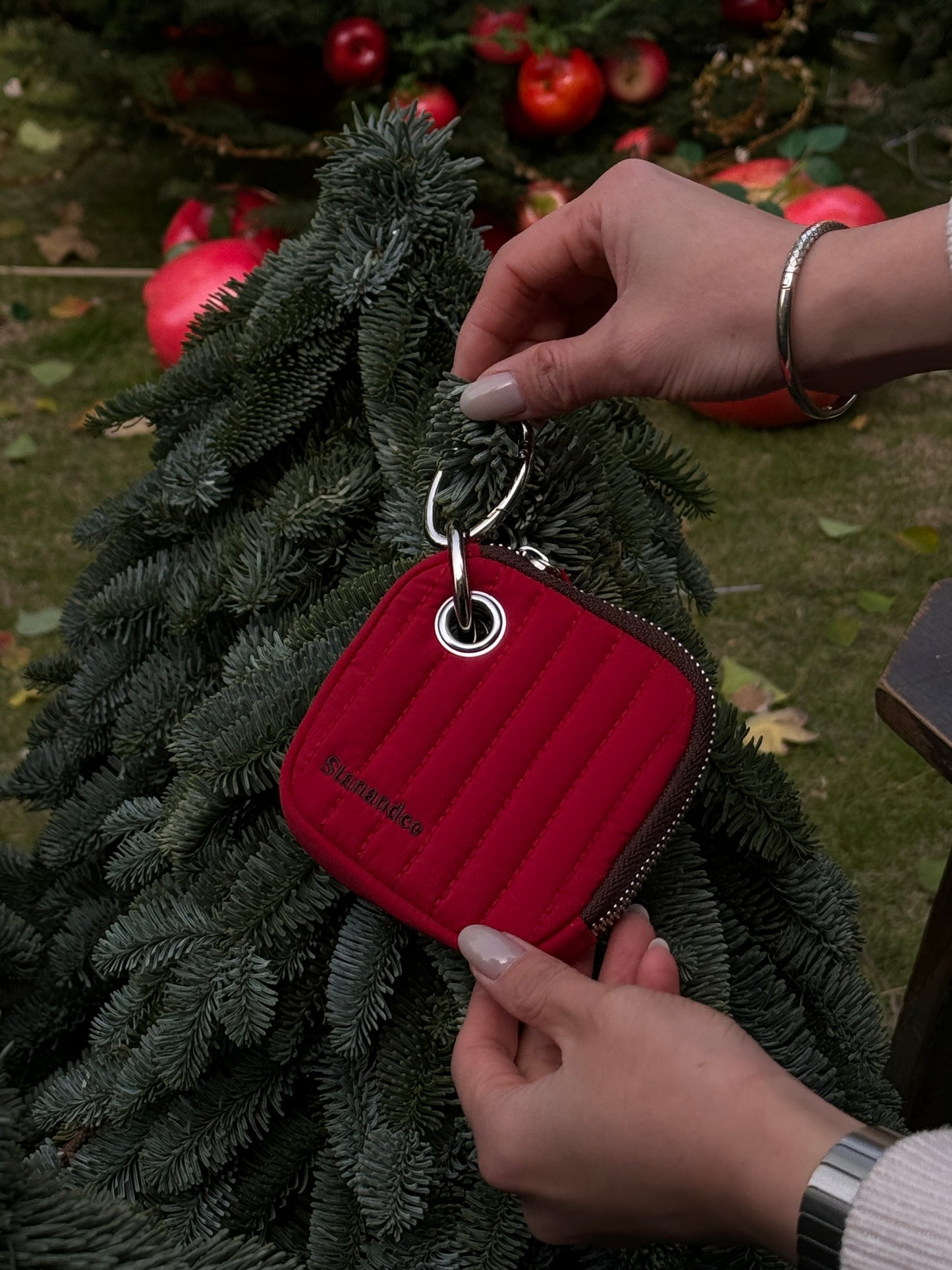 Nano pouch 節日限定 防潑水可掛式耳機包