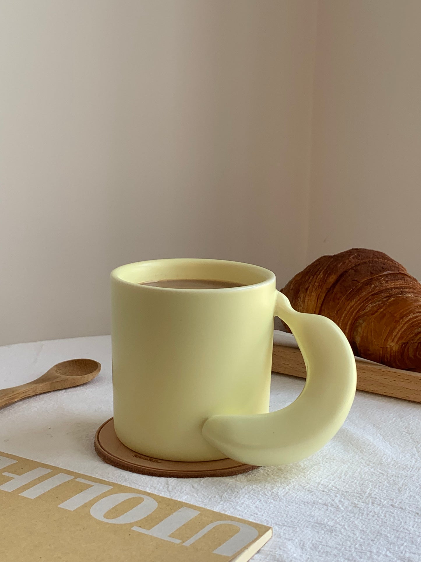 Fruit Friends 香蕉手柄陶瓷馬克杯-250ml｜8oz