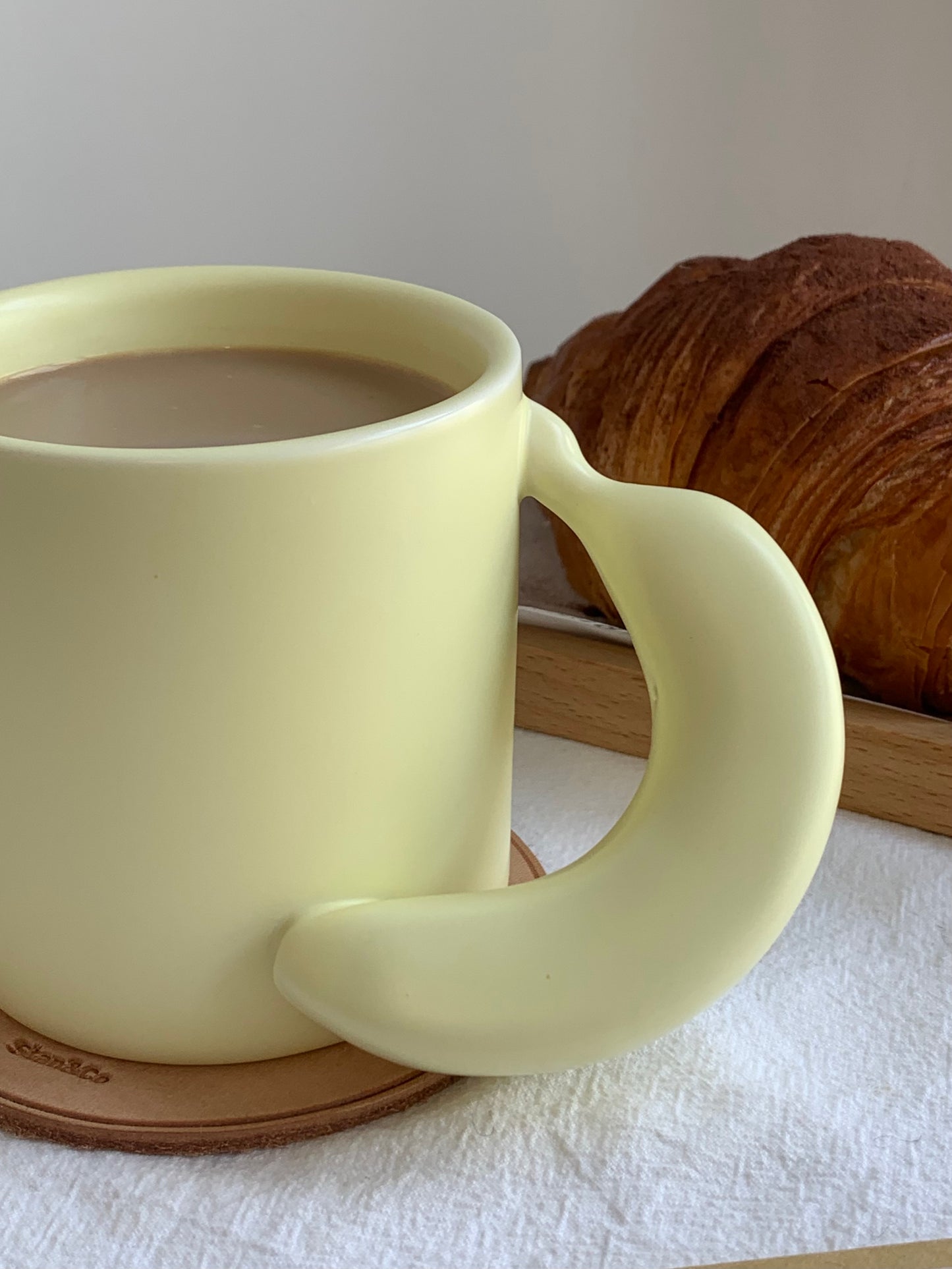 Fruit Friends 香蕉手柄陶瓷馬克杯-250ml｜8oz